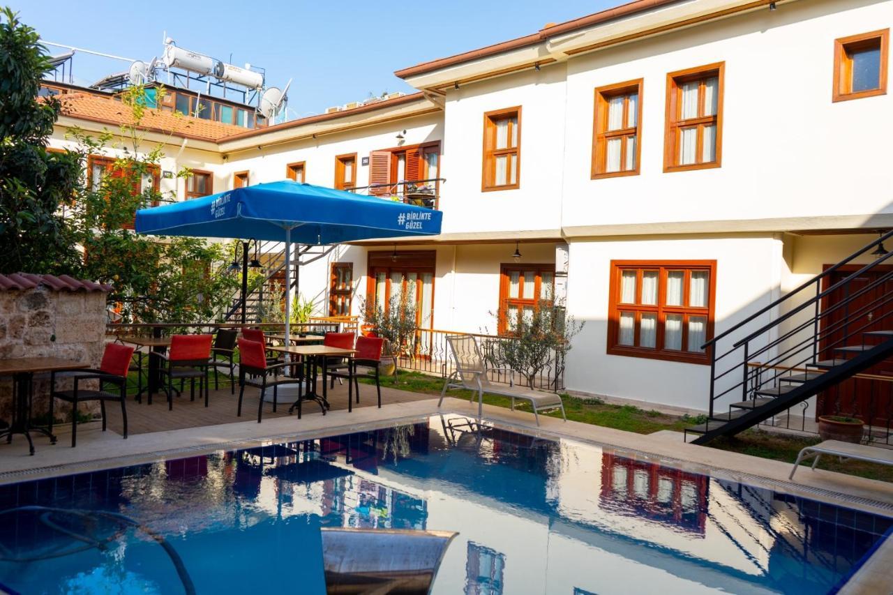 Kaleici Aparts Antalya Villa Bagian luar foto