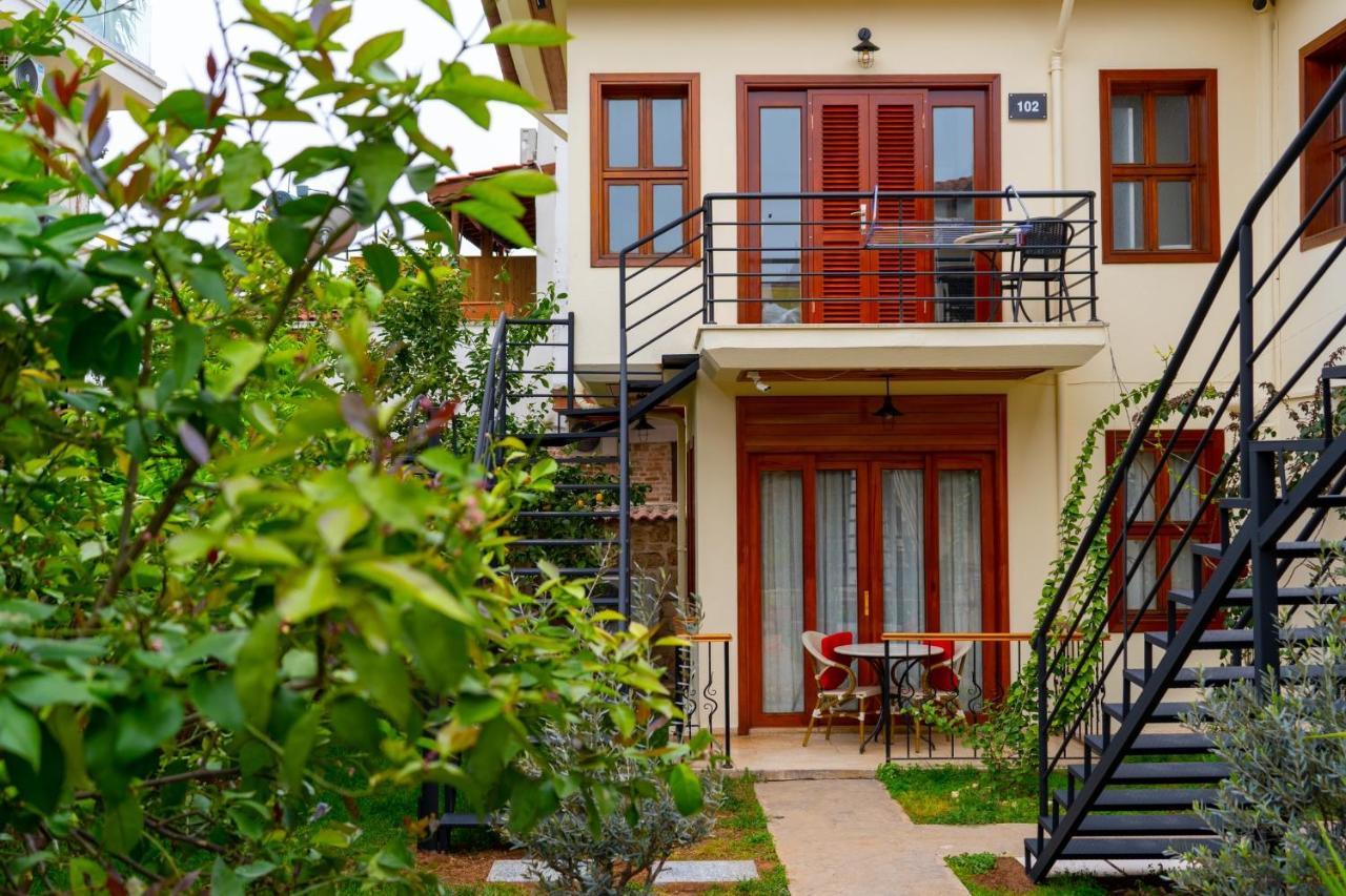 Kaleici Aparts Antalya Villa Bagian luar foto