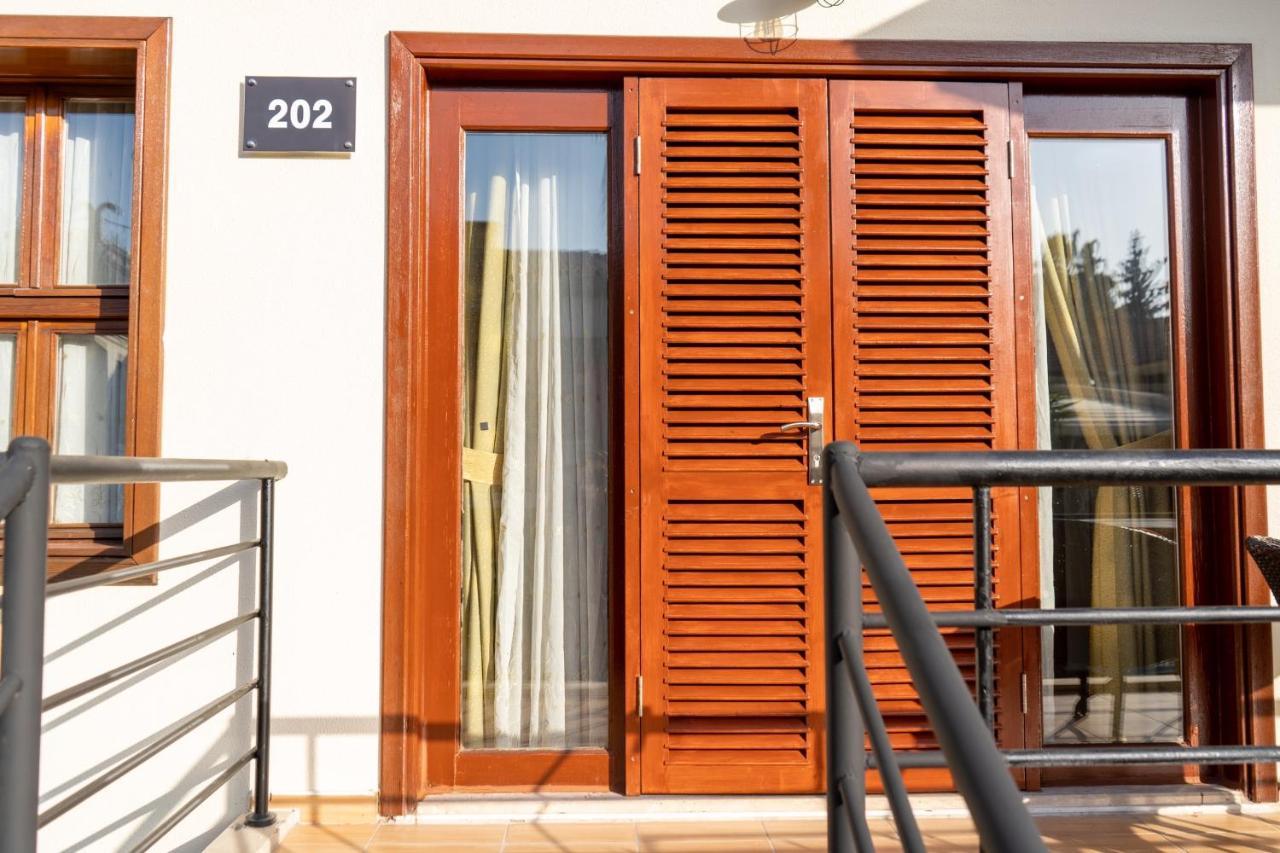 Kaleici Aparts Antalya Villa Bagian luar foto