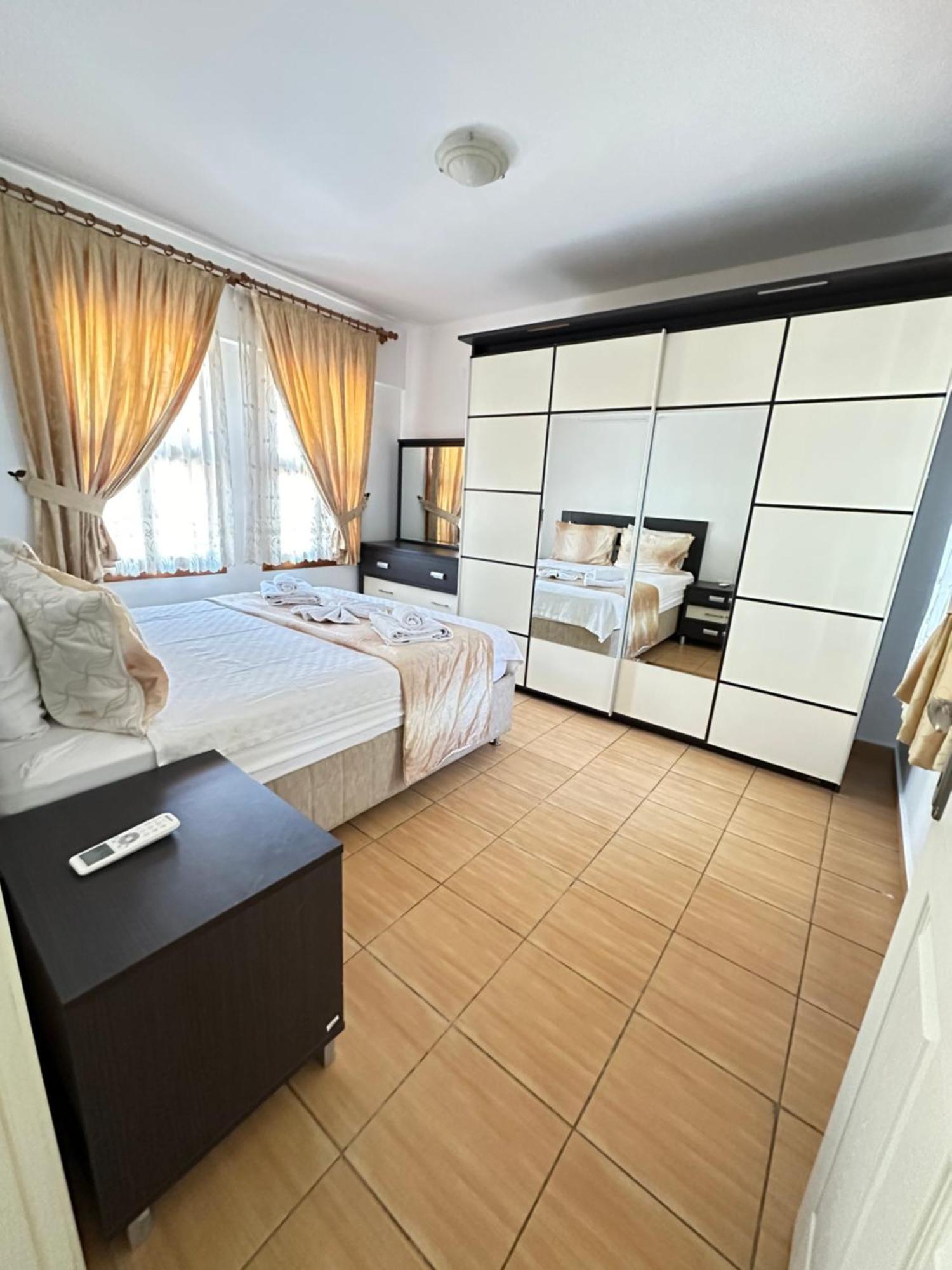 Kaleici Aparts Antalya Villa Bagian luar foto