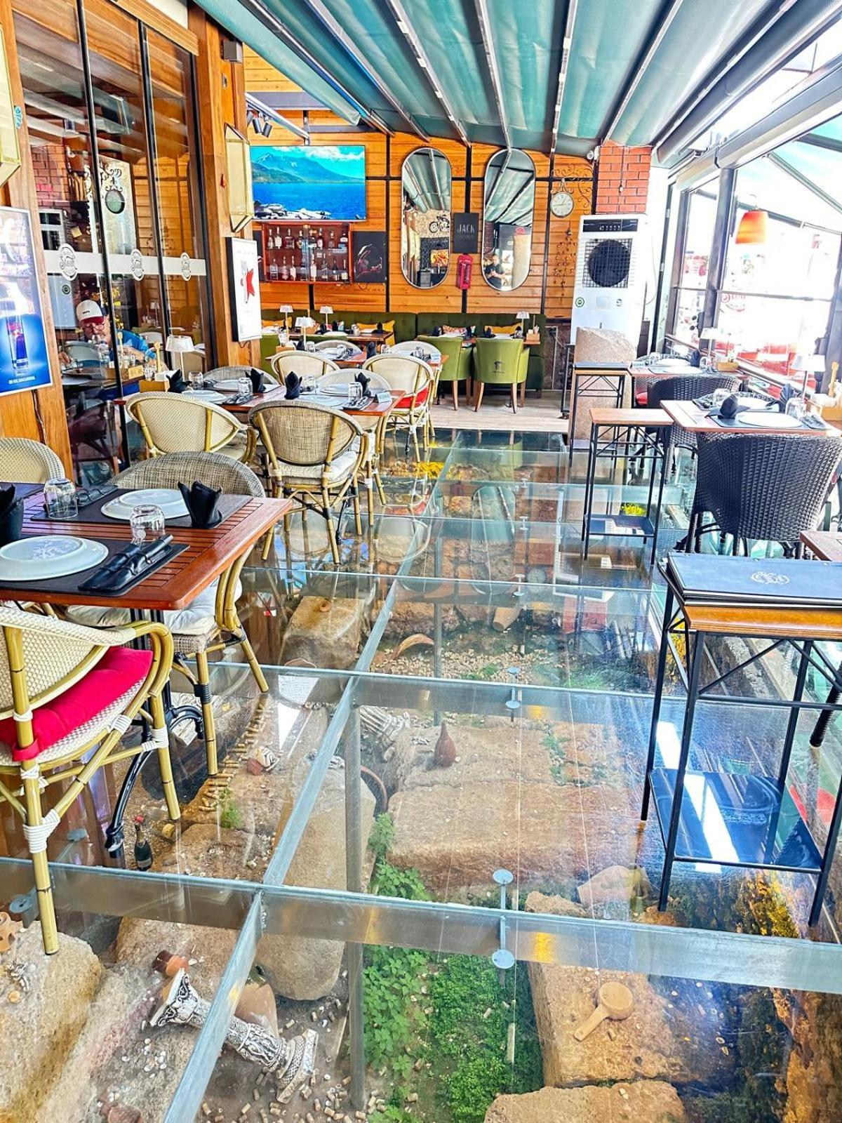 Kaleici Aparts Antalya Villa Bagian luar foto